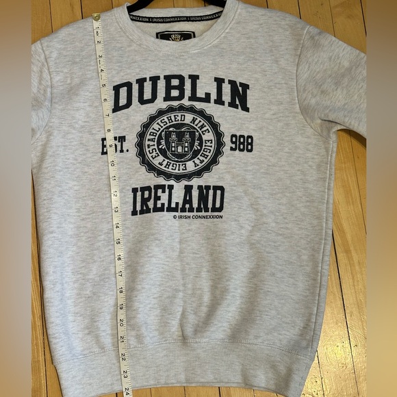 Irish Connexxion Dublin Stamp Sweatshirt Size Small - Picture 9 of 11